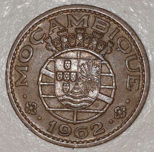 1962 - 1 ESCUDO - MOCAMBIQUE - MOZAMBIQUE - (Bronze) ONLY 600 000 MINTED !!!